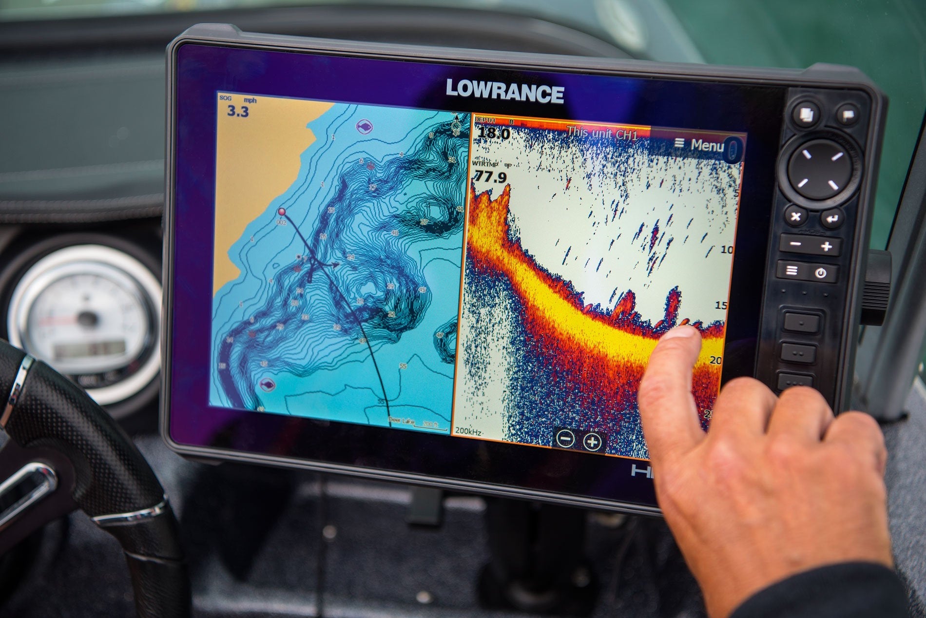 Lowrance sonar transducers