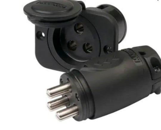 Marinco Base and socket for fishing motor 70 A, 3-way.
