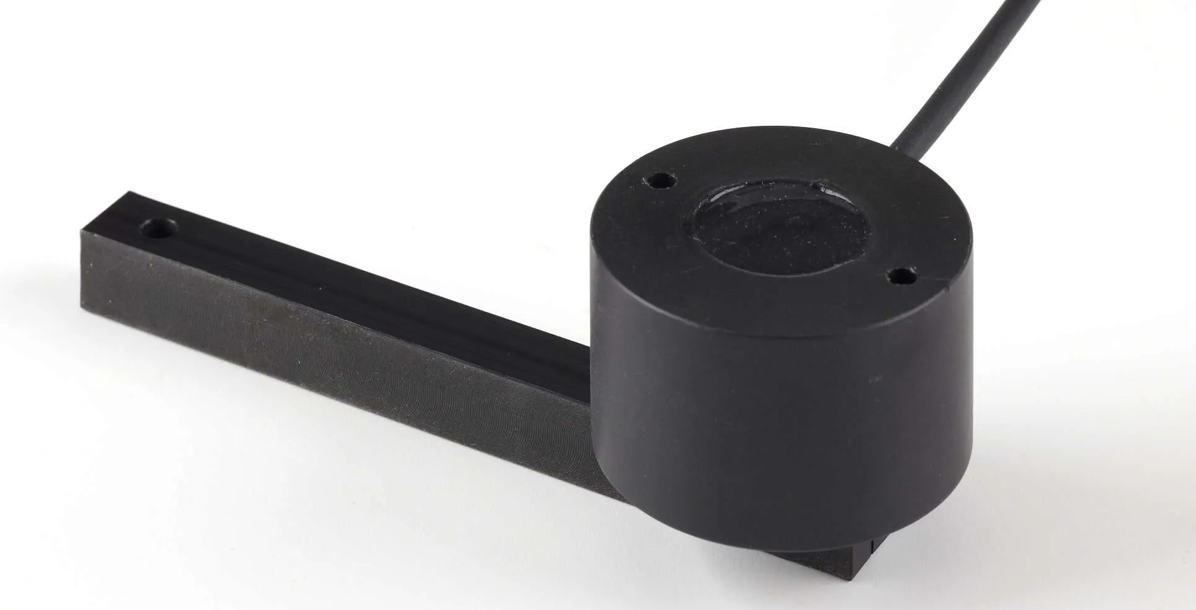 Accuracy to the nearest degree.