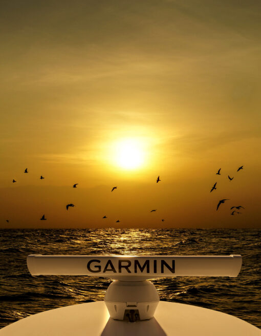Garmin GMR Fantom™ 126, open antenna and pedestal, white - Image 6