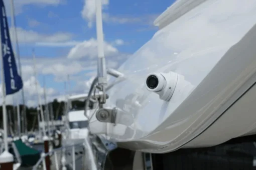 Telecamera Navico con infrarossi rossi per condizioni di scarsa luminosità - immagine 3